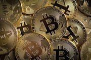 Implementar buenas prácticas de seguridad para almacenar bitcoin